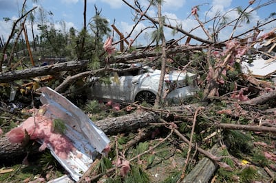 Tornado histórico azota el norte de Texas; Pueblo de Matador, bajo escombros