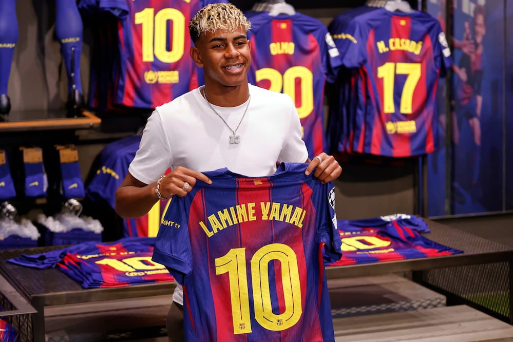 Lamine Yamal hereda el 10 del Barcelona: “Seguiré el camino de Messi y Ronaldinho”. Foto: AP