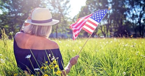 Beneficios de contar con la Tarjeta Verde (residencia permanente)