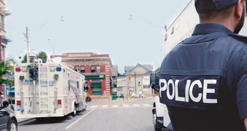 Tiroteo en escuela de Colorado deja al menos 7 heridos