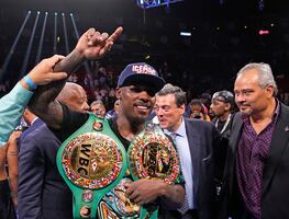 Jermall Charlo conduce ebrio y choca su Lamborghini en Texas; le retiran el título del WBC