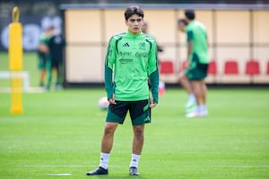 ¿Se va a Europa? Gilberto Mora vuelve a estar en la mira de Real Madrid y Barcelona tras su gol con México