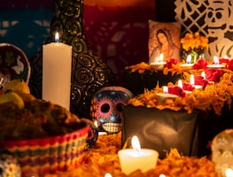 Día de Muertos: ¿Cuándo se pone la ofrenda para el Día de las Ánimas Olvidadas y qué lleva?
