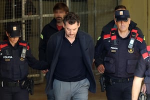 ¿De "accidente" a asesinato?: El millonario heredero de Mango que transfirió una fortuna en minutos para no ir a la cárcel
