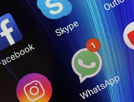 Roban tu cuenta de WhatsApp mediante un código y suplantan tu identidad: así es el fraude que engaña a miles