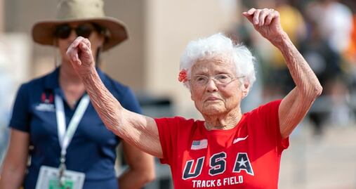 Julia ‘El huracán’ Hawkins, la mujer de 103 años con récord de atletismo