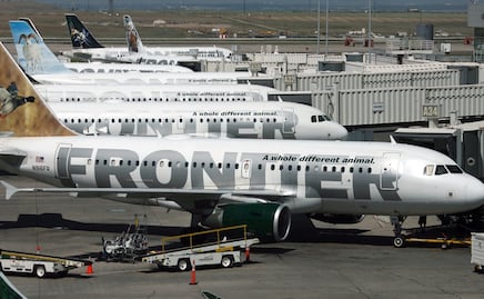 Por error, aerolínea envía cancelaciones de vuelos a sus clientes