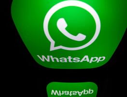 WhatsApp retrasa cambiar sus normas de servicio tras reacción de usuarios
