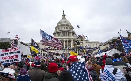 Mujer que murió baleada en el Capitolio era seguidora de Trump: medios
