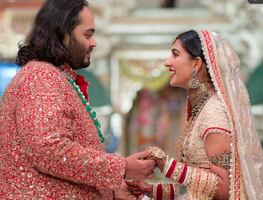 El derroche de lujo en la boda del hijo del magnate Mukesh Ambani desata críticas. ¿Cuánto costó? VIDEOS