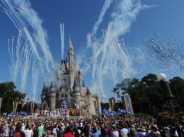 Detienen a mujer de 69 años por llevar cannabis en Disney World