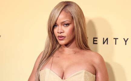 Rihanna muestra su nueva lencería de red y deslumbra como la más atrevida