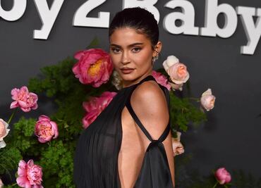 Kylie Jenner muestra el mejor bikini para su figura curvy con la línea de Khloé Kardashian