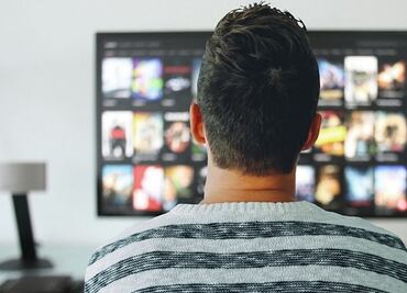 Así es como ver maratones de TV afecta a tu corazón