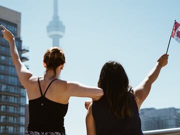 Lanzan beca para que normalistas estudien inglés en Canadá