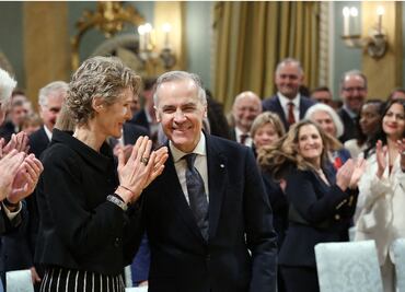 Mark Carney asume cargo de primer ministro de Canadá en medio de guerra comercial de Trump