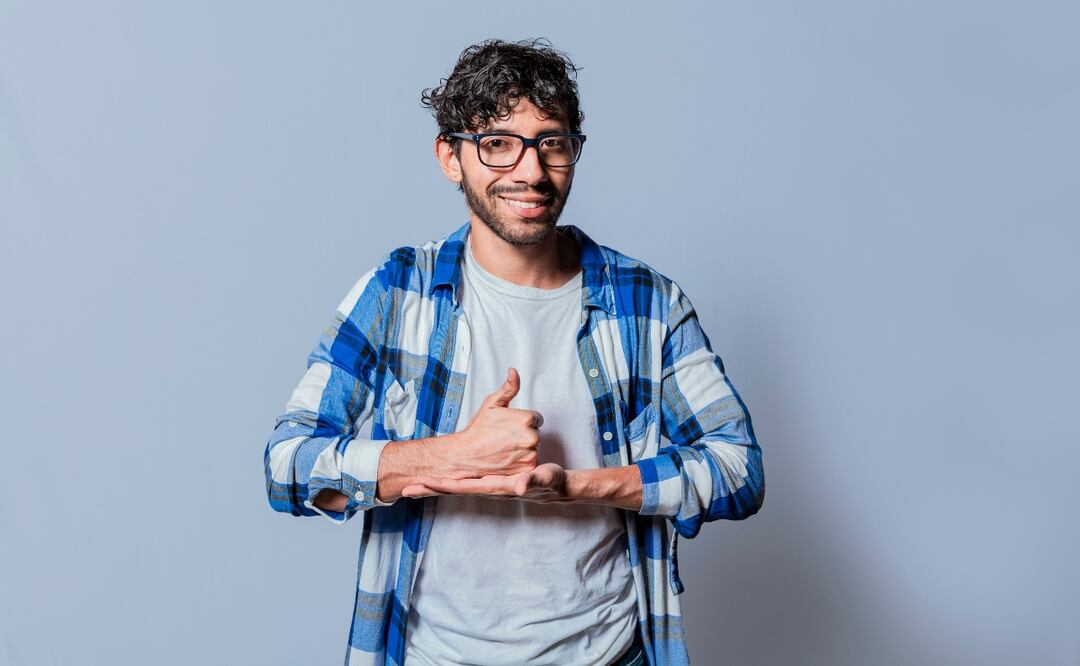 ¡Gratis y en línea! Aprende Lengua de Señas Mexicana con curso de la Fundación Carlos Slim. Foto: iStock / IherPhoto