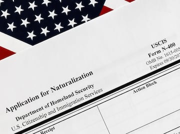 USCIS ya ofrece tercera opción de género en solicitud de ciudadanía estadounidense