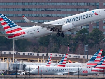 Hospitalizan a 8 personas por turbulencia en vuelo de American Airlines