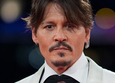 Critican al Festival de Cannes por presencia de Johnny Depp: "no queremos a hombres que agreden"