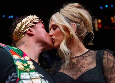 Esposa de ‘Canelo’ Álvarez deslumbra con belleza y glamour en bikini negro