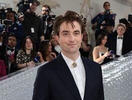 ¿Es súper rico? Todo lo que no sabías sobre Robert Pattinson
