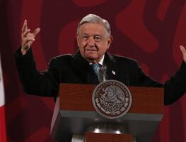 AMLO admite el hackeo de datos de más de 300 periodistas que van a su conferencia