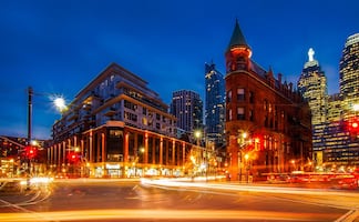 Cuatro barrios poco conocidos en las ciudades más icónicas de Canadá 