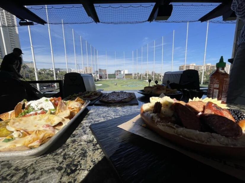 Topgolf Las Vegas: brunch y golf divertido para expertos y principiantes 