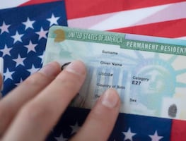 Cambian requisito en trámite de Green Card para la residencia estadounidense