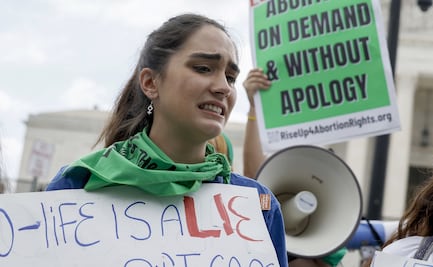 Senado de Florida aprueba limitar aborto a las 6 primeras semanas de embarazo