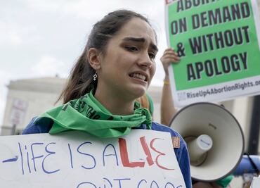 Senado de Florida aprueba limitar aborto a las 6 primeras semanas de embarazo