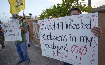 Covid-19 en Florida. Protestan por supuestos cadáveres en contenedor
