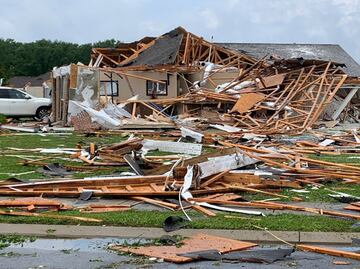 Además del Covid-19, EU es azotado por tornados