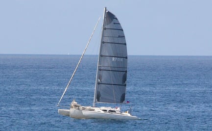 Tragedia en campamento de verano: dos niños mueren tras hundimiento de velero en Miami