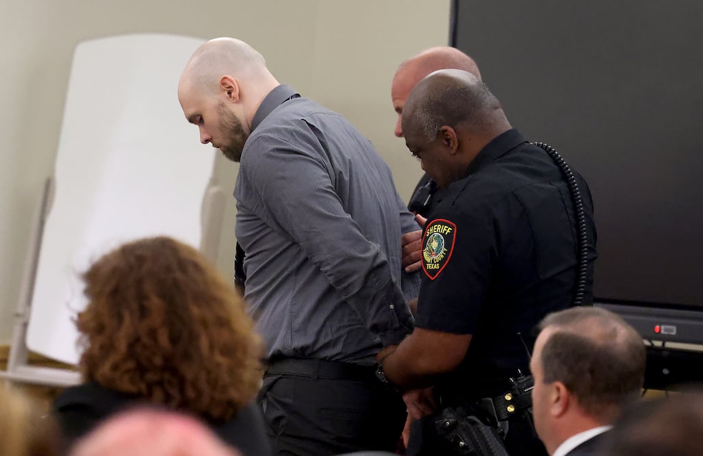 Conductor de FedEx es condenado a muerte en Texas por el caso de niña de 7 años (Amanda McCoy/Star-Telegram via AP)