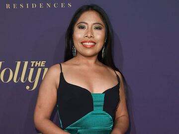 Yalitza Aparicio sorprende en campaña de Victoria's Secret México