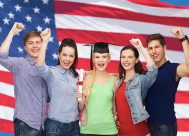 Mejores becas en Estados Unidos para estudiantes latinos