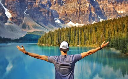 Las 5 carreras que te 'abren las puertas' para trabajar en Canadá