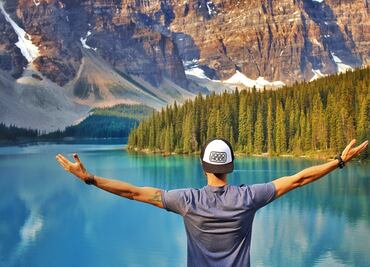 Las 5 carreras que te 'abren las puertas' para trabajar en Canadá