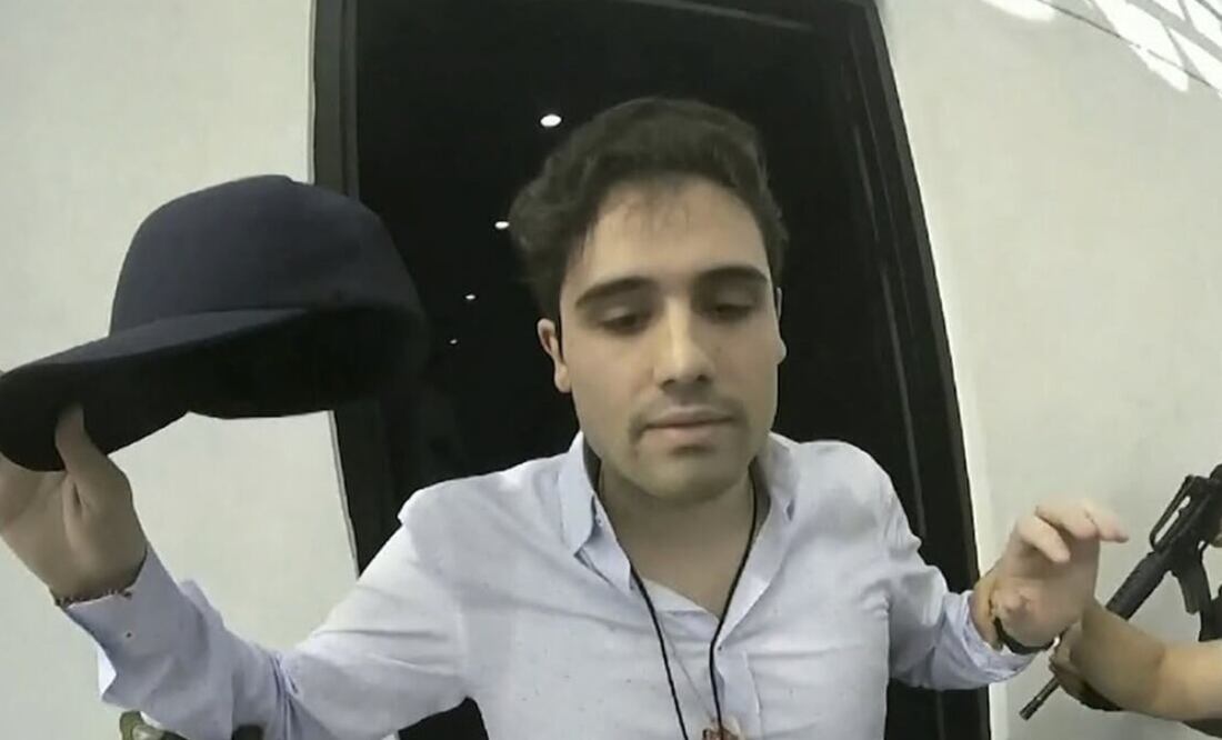 EU retira cargos en Nueva York contra Ovidio Guzmán; se declarará culpable en Chicago el 9 de julio. Foto: AP