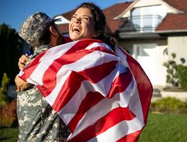 “Me casé con un estadounidense. ¿Cómo saber si soy elegible para la ciudadanía?"