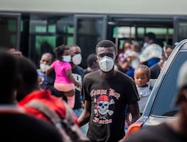 Estados Unidos envía de vuelta a su país a miles de haitianos