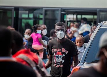 Estados Unidos envía de vuelta a su país a miles de haitianos