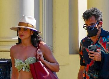 Aislinn Derbez luce el mejor conjunto de verano en Nueva York