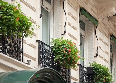 Hombre dispara en un hotel en Miami-Beach para exigir distancia social