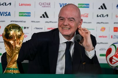 ¿La FIFA venderá el futbol? El plan de Infantino por 10 mil millones de dólares que hizo estallar a la UEFA