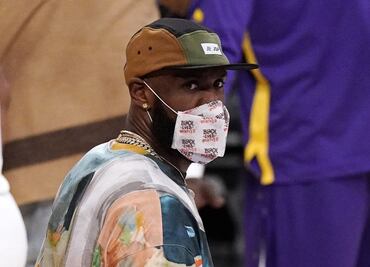 ¿Por qué LeBron James eliminó tuit sobre tiroteo contra afroamericana?