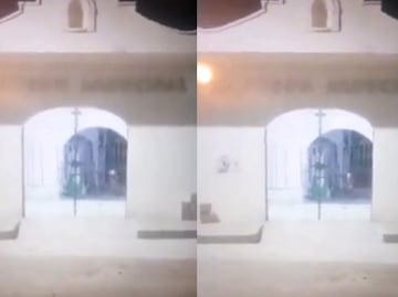 ¡Qué miedo! Captan a niña jugando a media noche en panteón de Puebla. VIDEO