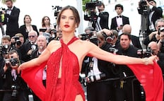 Alessandra Ambrosio se luce en traje de baño blanco y deslumbra con su belleza
